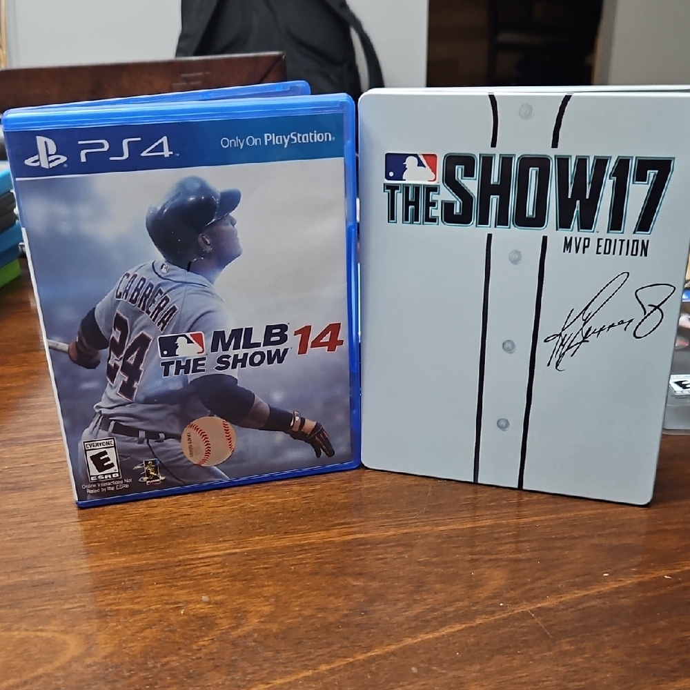 MLB The Show 17 Signature Edition (Metal Case With MLB 14